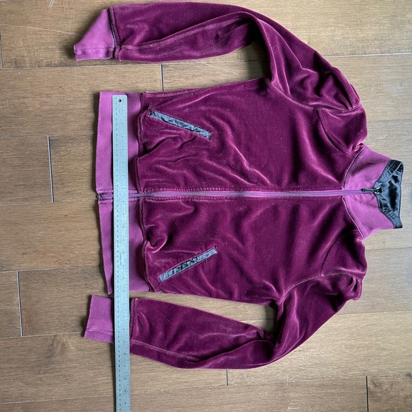 Lululemon Sport. Jacket Velour Zip Front Collar Maroon. Y2K - Picture 4 of 10